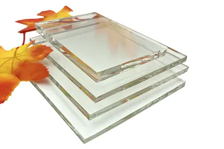 Explaining the key points and safety guidelines for installing white glass